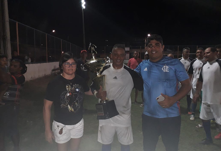 Premiação do time do Real Formosa, campeão de 2018