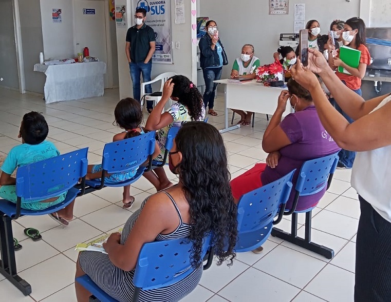 PALESTRA CAMPANHA AGOSTO DOURADO NA UBS DO ACARAJÓ. – Prefeitura de Bragança