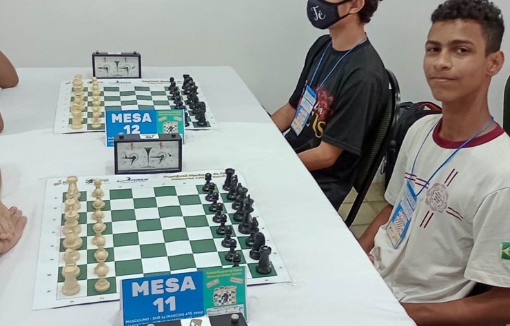 Notícia - Prorrogadas as inscrições para o curso de xadrez para