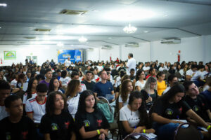 Prefeitura realiza aulão do PRÉ-PARA Timon e reúne dezenas de estudantes no Centro de Convenções