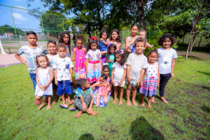 Prefeitura de Timon realiza ação integrada com crianças do CRAS Vila João Reis no Parque Sucupira