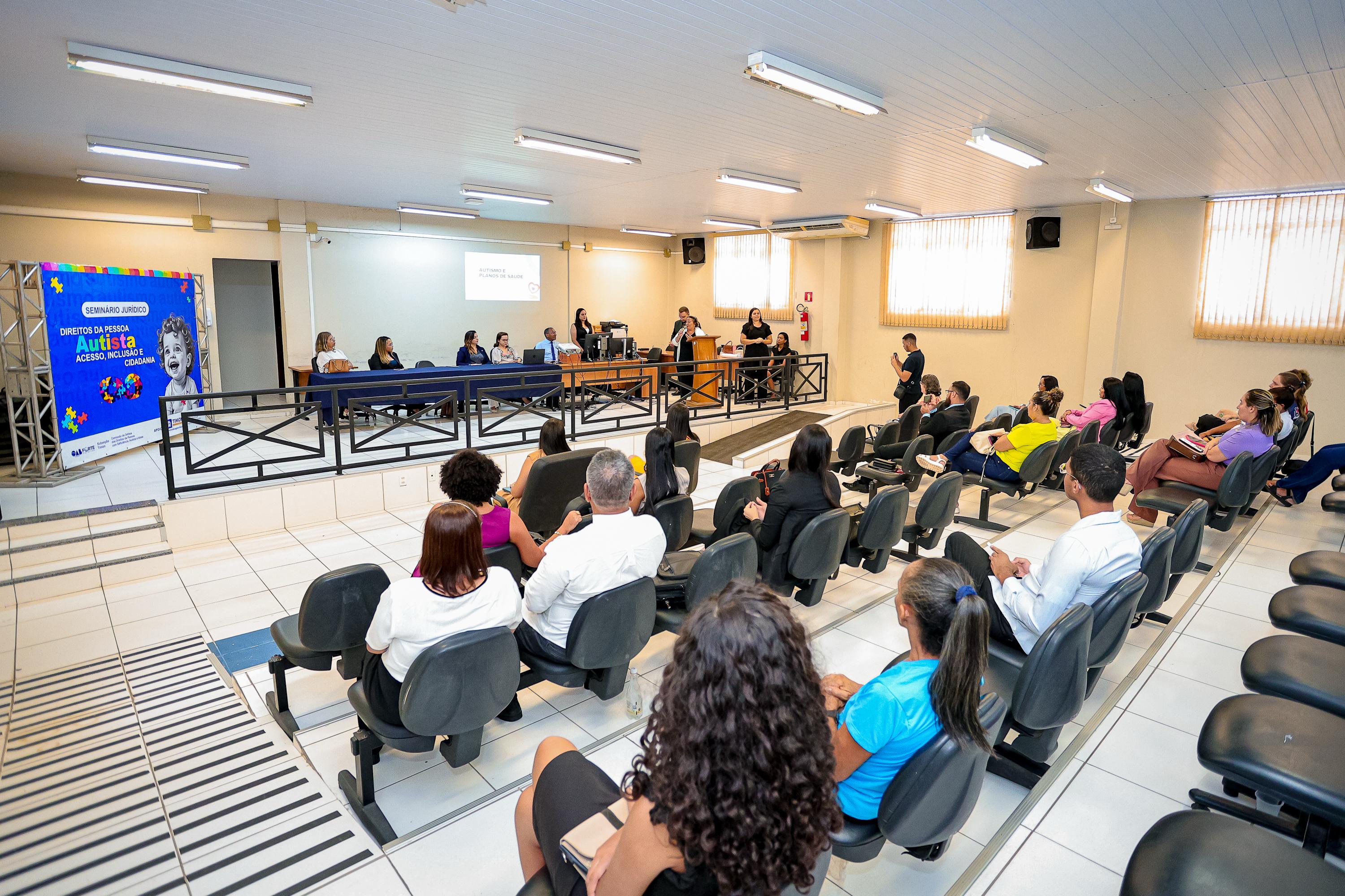 Prefeitura de Timon e OAB discutem direitos da pessoa autista em seminário jurídico