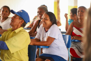 Nova turma da EJA, no Centro do Idoso, leva esperança e dignidade a quem volta a estudar