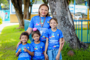 Prefeitura de Timon fortalece inclusão ao apoiar Caminhada de Conscientização do Autismo